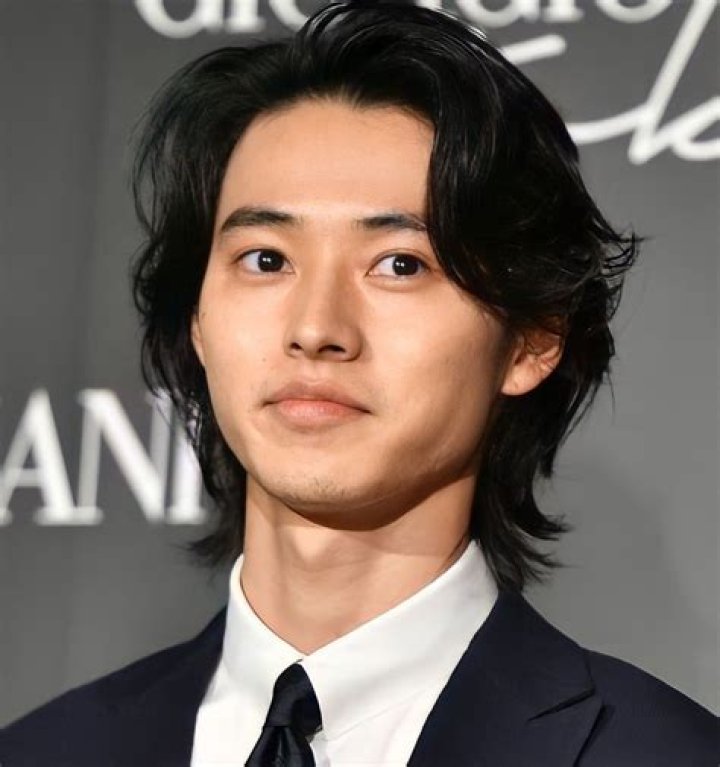 Kento Yamazaki's Marital Status Revealed