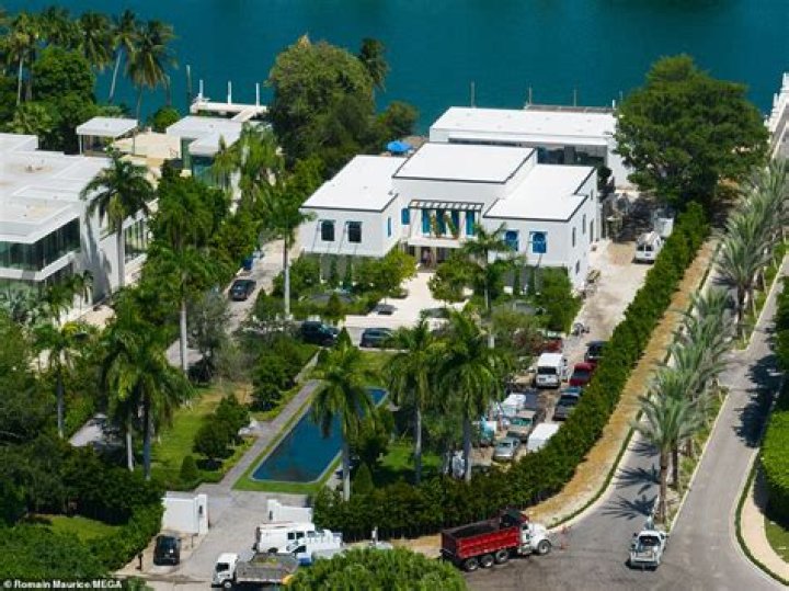 The Dark Secrets of the Billionaire’s Private Paradise |