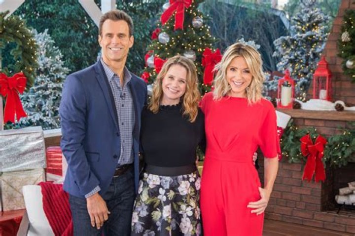 The Ex-Husband of Fuller House Star Andrea Barber |