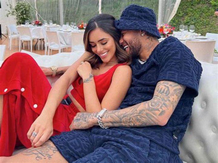 Unveiling The Interfaith Dynamics Of Bruna Biancardi And Neymar Jr.'s Relationship