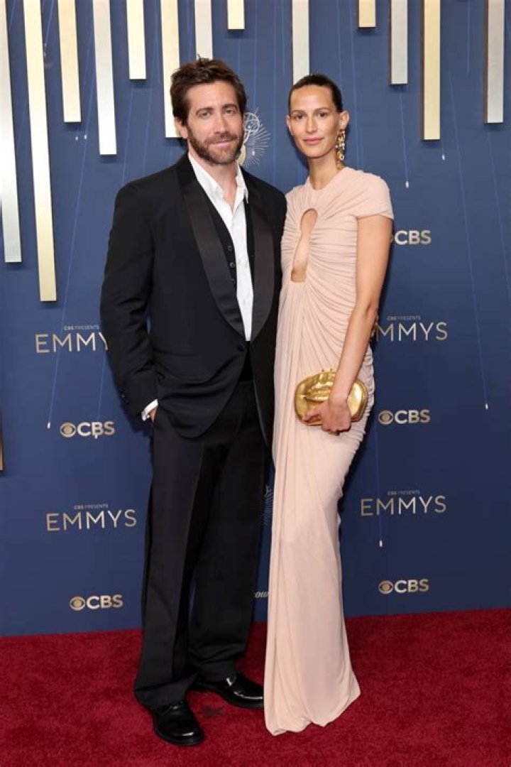 Unveiling The Truth Behind Jake Gyllenhaal's Height And The Enchanting Jeanne Cadieu